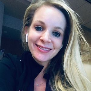 Meet your Posher, Kristin